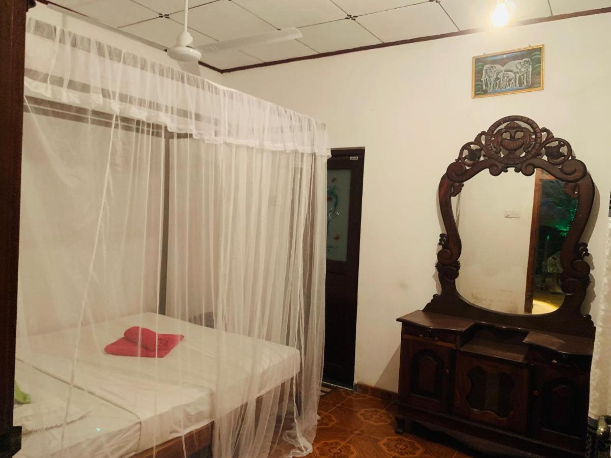 Kawshan Home Stay Dikwella Kültér fotó