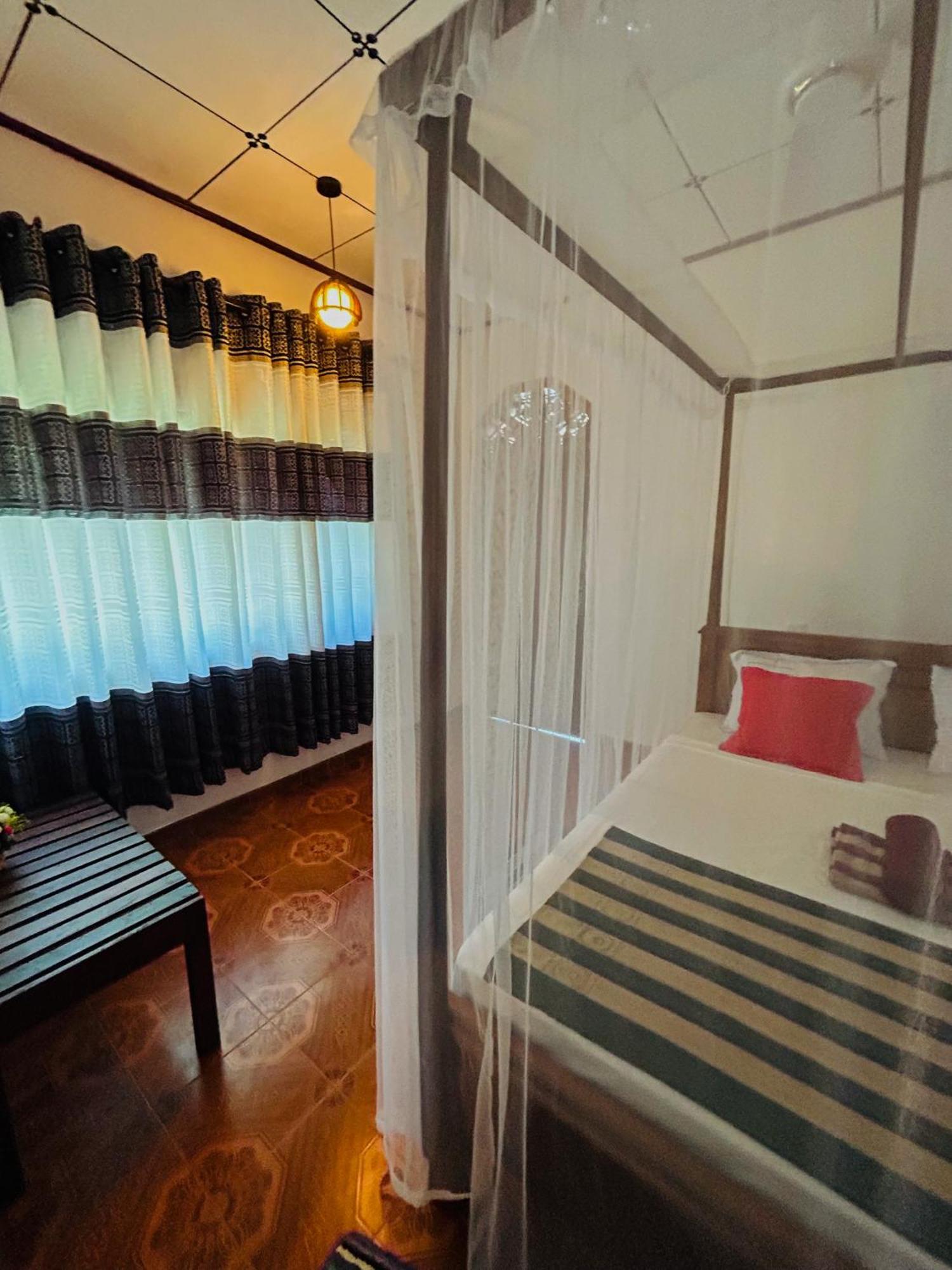 Kawshan Home Stay Dikwella Kültér fotó