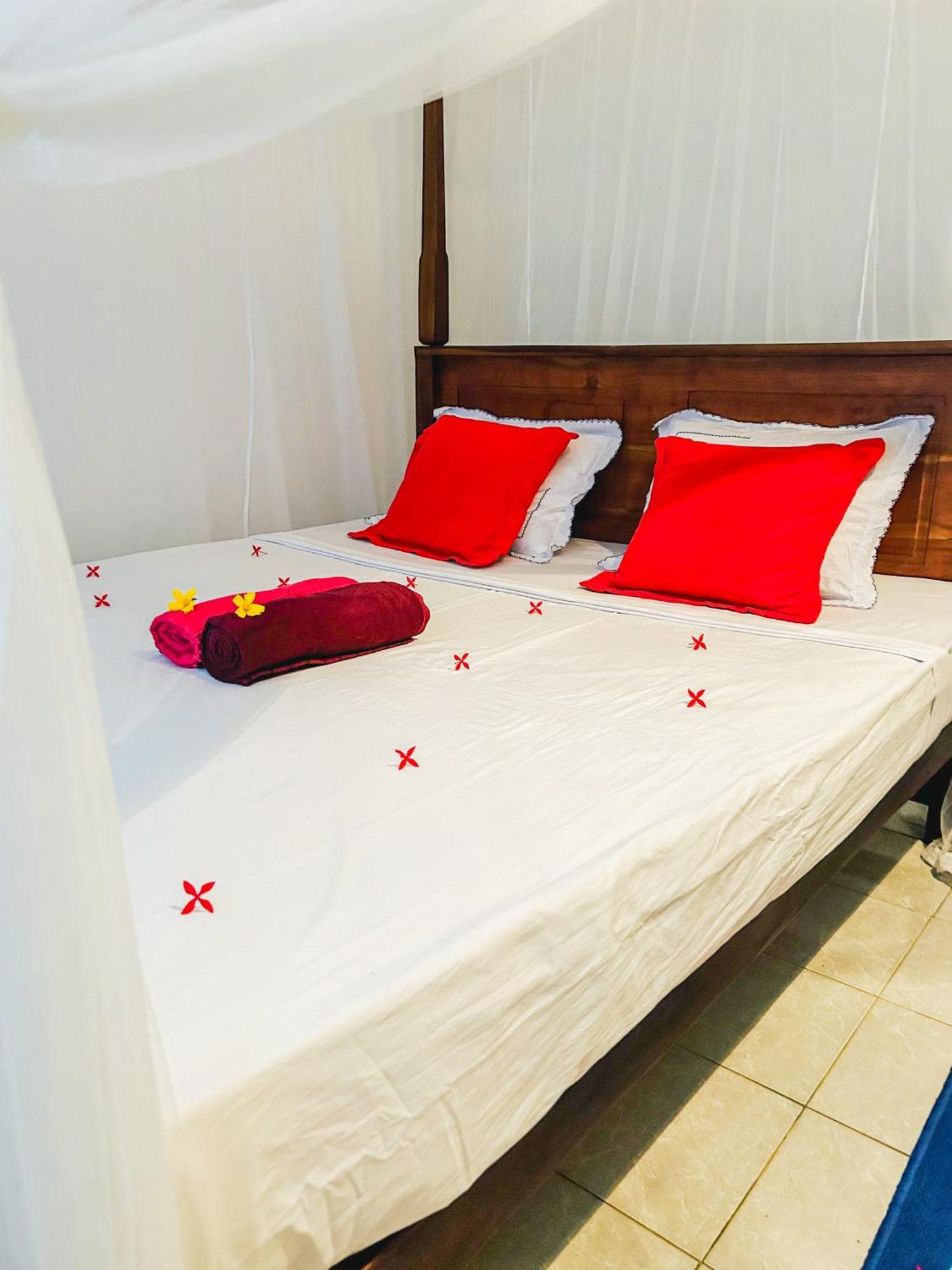 Kawshan Home Stay Dikwella Kültér fotó
