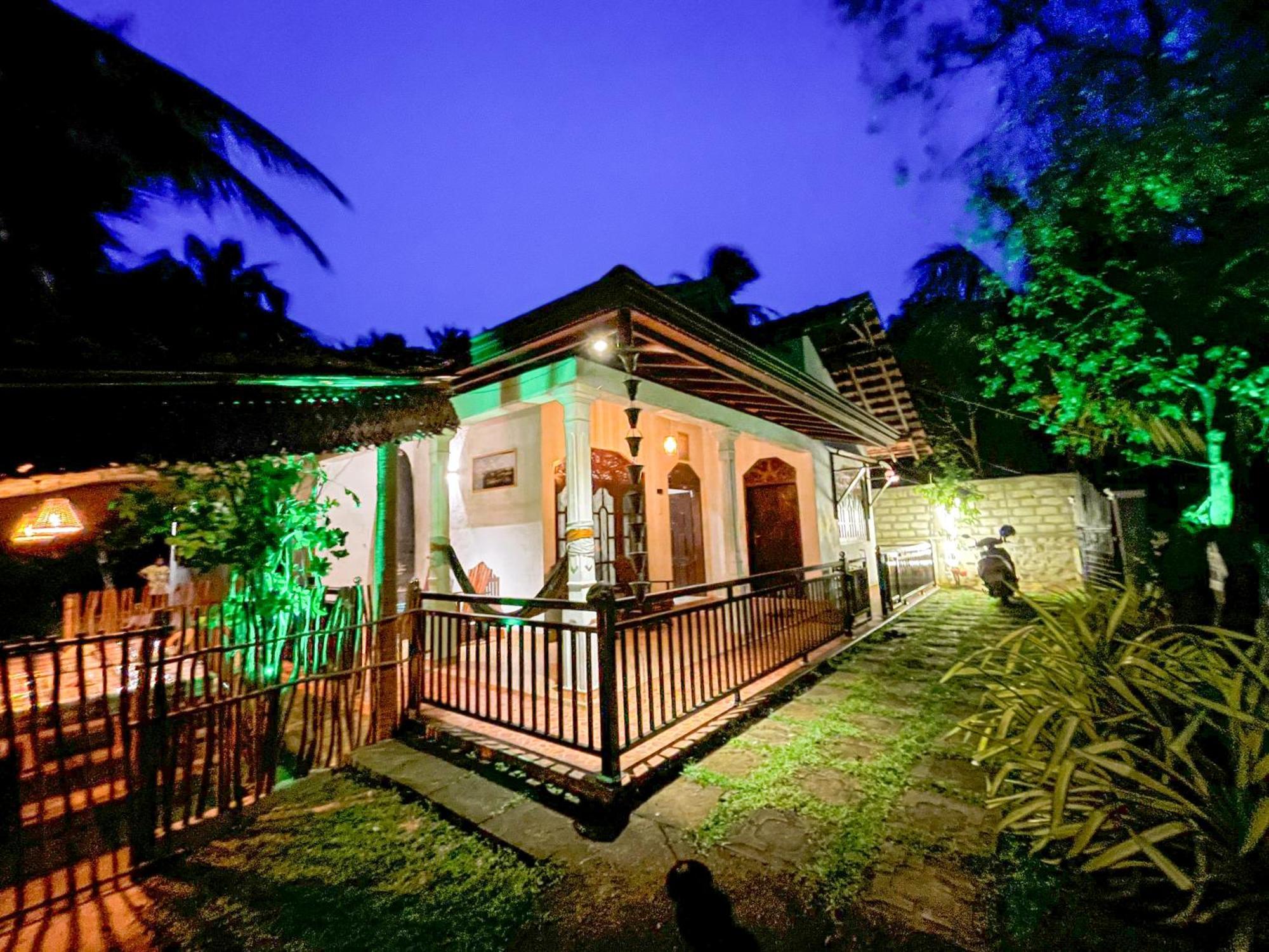 Kawshan Home Stay Dikwella Kültér fotó