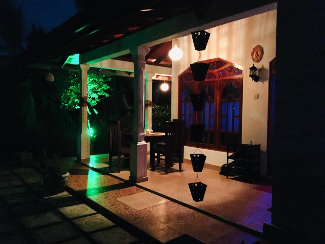 Kawshan Home Stay Dikwella Kültér fotó