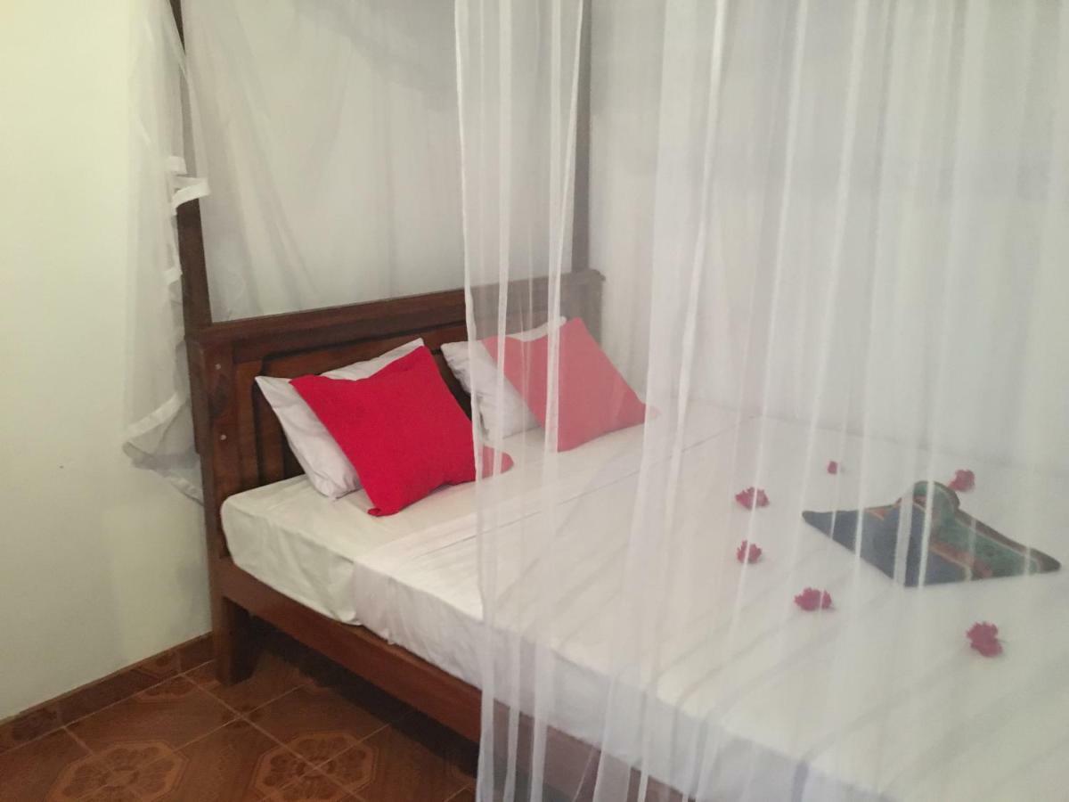 Kawshan Home Stay Dikwella Kültér fotó